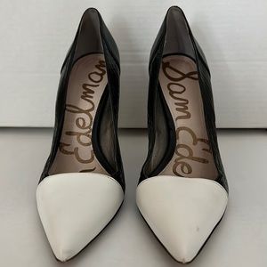 SAM EDELMAN WHITE/BLACK PUMPS